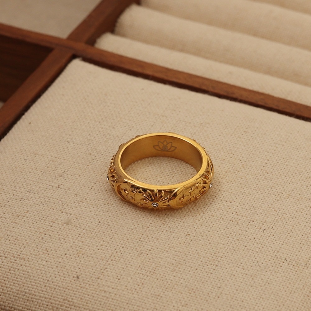 Inner Harmoni 18K Gold Plated Elegant Gold Sun and Moonlight Ring - Picture 3 of 3
